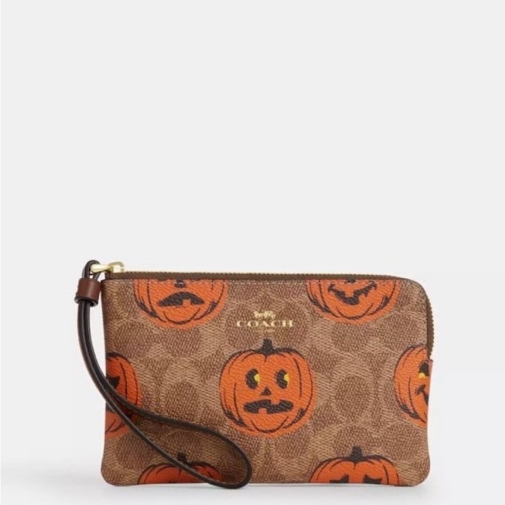 Last one! New Coach Corner Zip Wristlet In Signature Canvas With Halloween Print